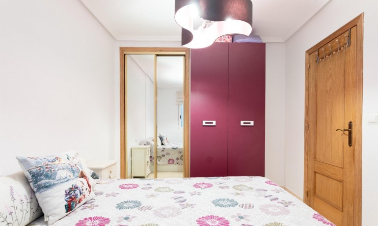 Revente - Appartement / Flat -
Torrevieja* - Parque de las Naciones