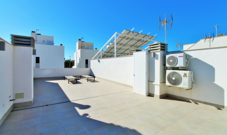 Herverkoop - Huis -
Pilar de la Horadada* - Pilar de la Horedada*