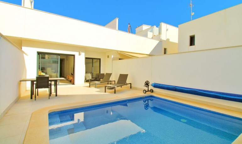 Herverkoop - Huis -
Pilar de la Horadada* - Pilar de la Horedada*