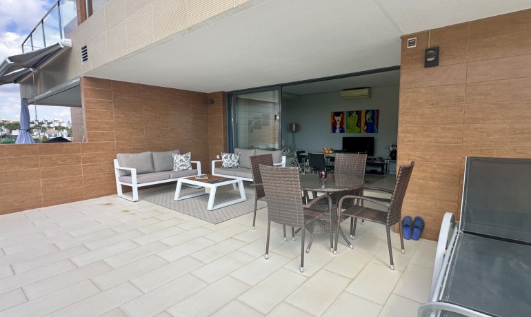 Revente - Appartement / Flat -
Orihuela Costa* - Villamartin*