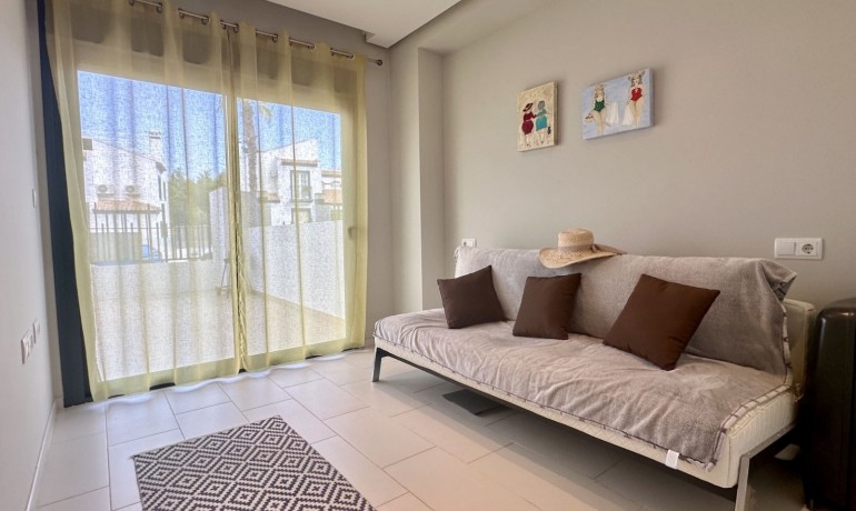 Revente - Appartement / Flat -
Orihuela Costa* - Villamartin*