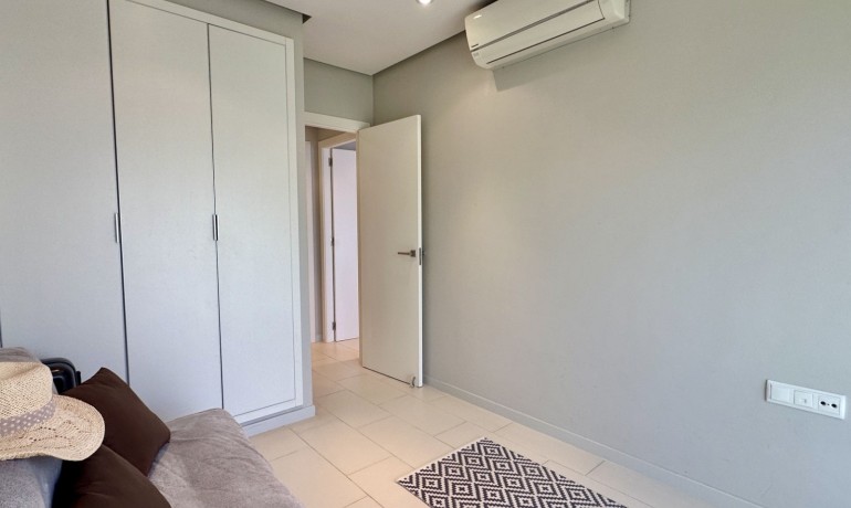 Revente - Appartement / Flat -
Orihuela Costa* - Villamartin*