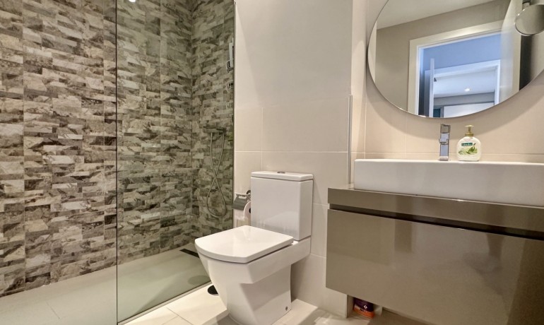 Revente - Appartement / Flat -
Orihuela Costa* - Villamartin*