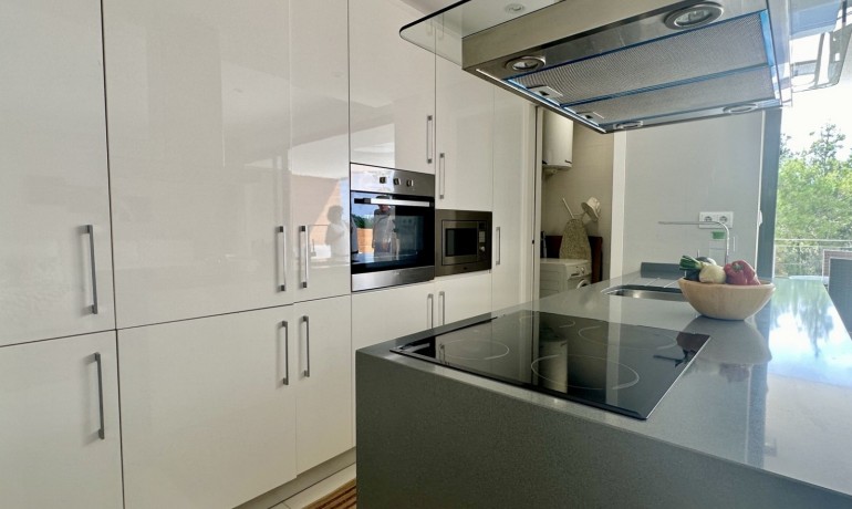 Revente - Appartement / Flat -
Orihuela Costa* - Villamartin*