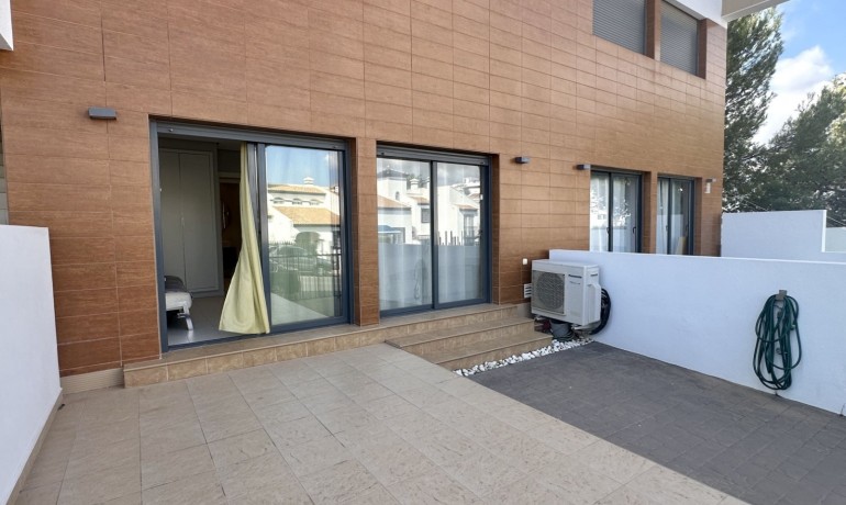 Revente - Appartement / Flat -
Orihuela Costa* - Villamartin*