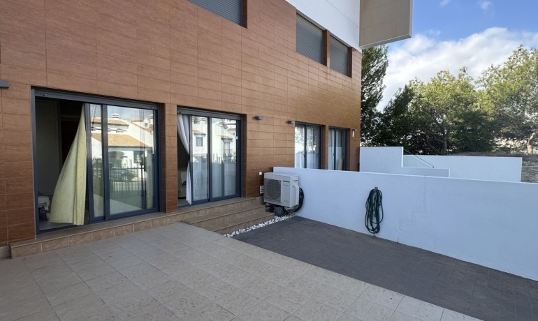 Revente - Appartement / Flat -
Orihuela Costa* - Villamartin*