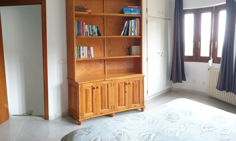 Herverkoop - Villa -
Orihuela Costa* - Orihuela Costa