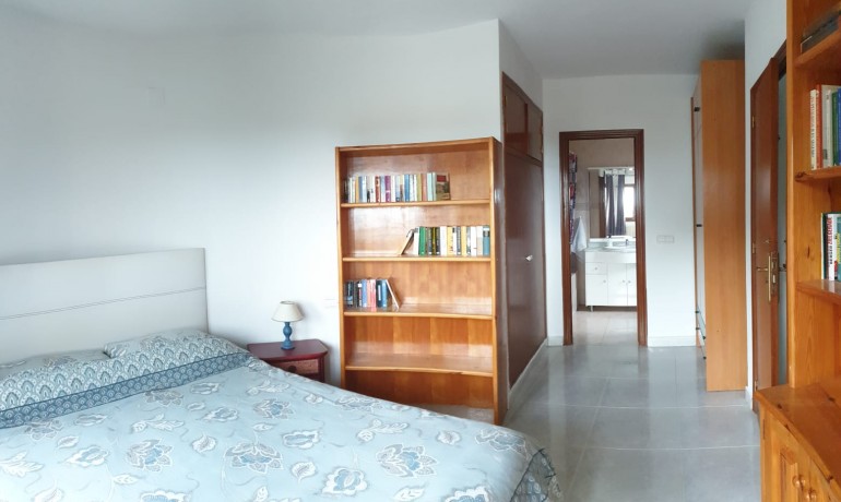 Herverkoop - Villa -
Orihuela Costa* - Orihuela Costa