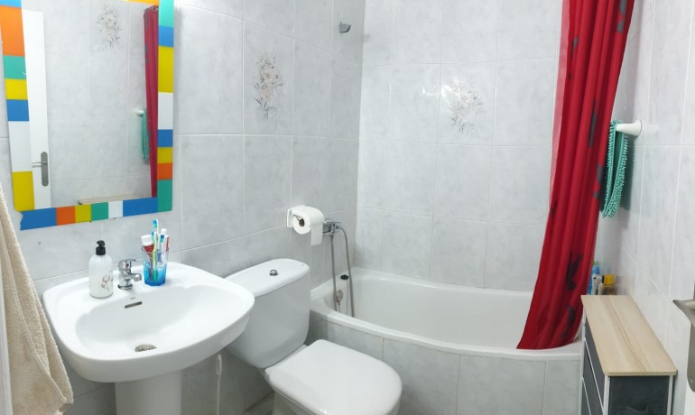 Herverkoop - Villa -
Orihuela Costa* - Orihuela Costa