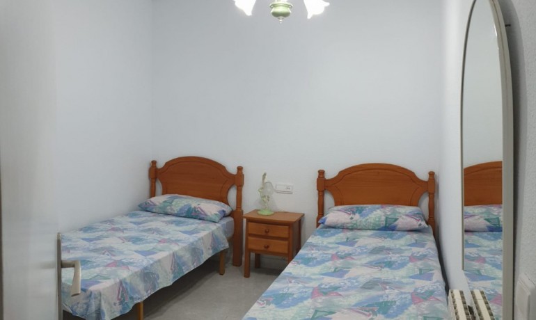 Herverkoop - Villa -
Orihuela Costa* - Orihuela Costa