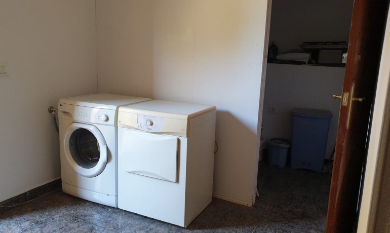 Herverkoop - Villa -
Orihuela Costa* - Orihuela Costa