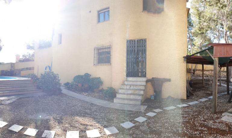 Herverkoop - Villa -
Orihuela Costa* - Orihuela Costa