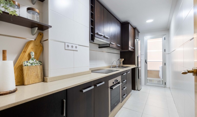 Sale - Apartment / Flat -
Torrevieja* - Playa del Cura