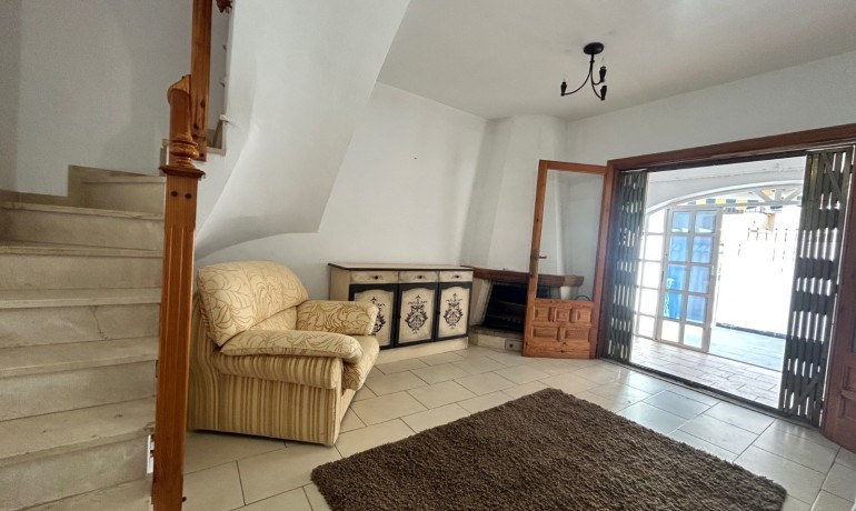 Herverkoop - Huis -
El Chaparral