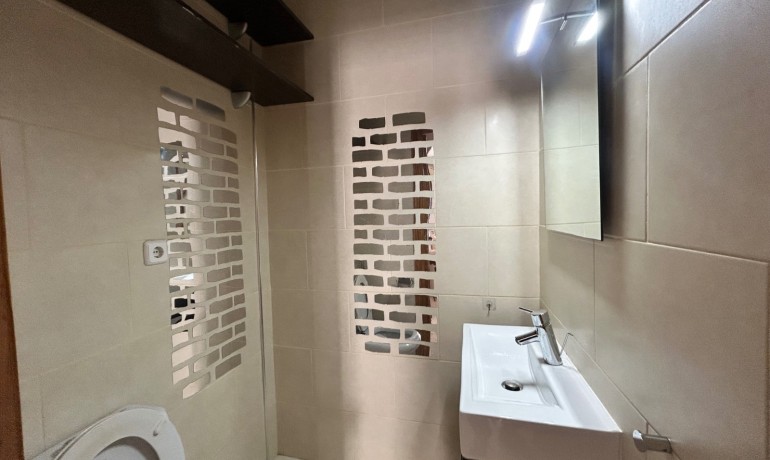 Herverkoop - Huis -
El Chaparral