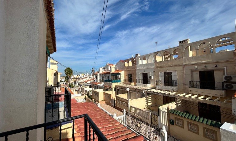 Herverkoop - Huis -
El Chaparral