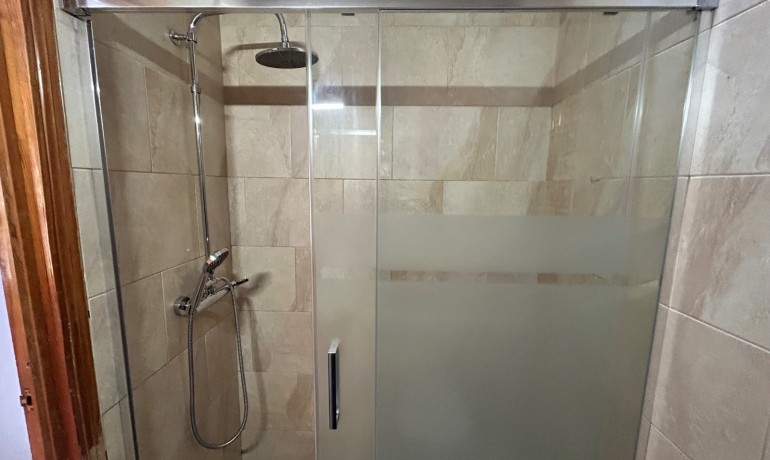 Herverkoop - Huis -
El Chaparral