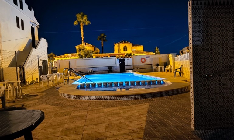 Herverkoop - Huis -
El Chaparral