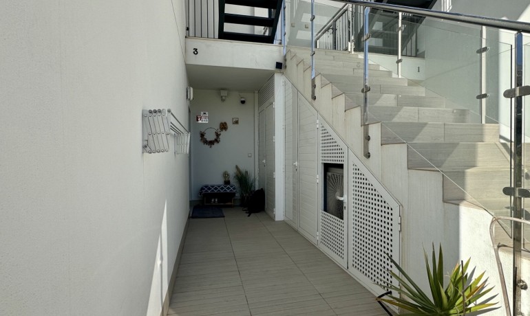 Herverkoop - Appartement / Flat -
Orihuela Costa* - Punta Prima*