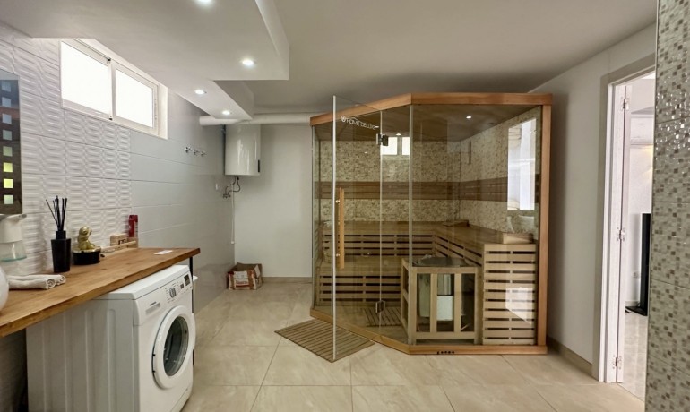 Sale - Villa -
Orihuela Costa* - Los Dolses*