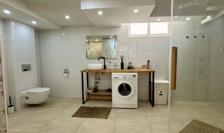 Sale - Villa -
Orihuela Costa* - Los Dolses*