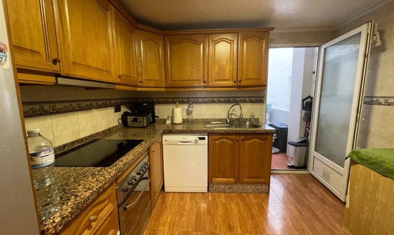 Venta - Apartamento / piso -
Torrevieja - Torrevieja Alicante