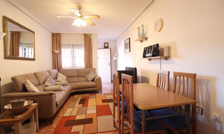 Revente - Appartement / Flat -
Los Montesinos - La Herrada