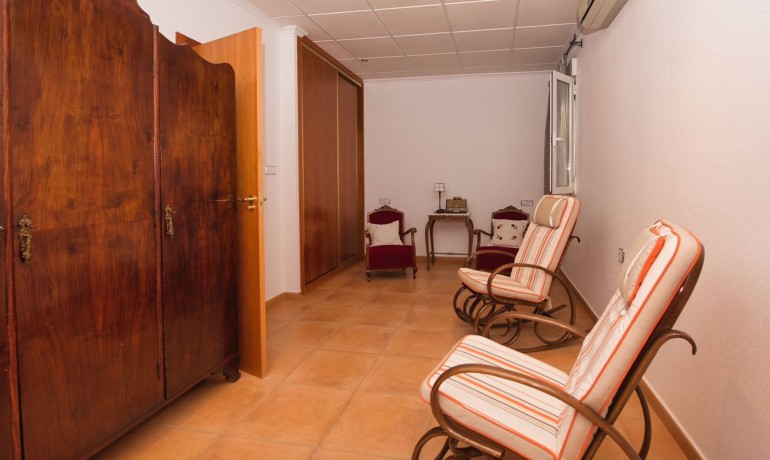 Venta - Casa -
Benijofar