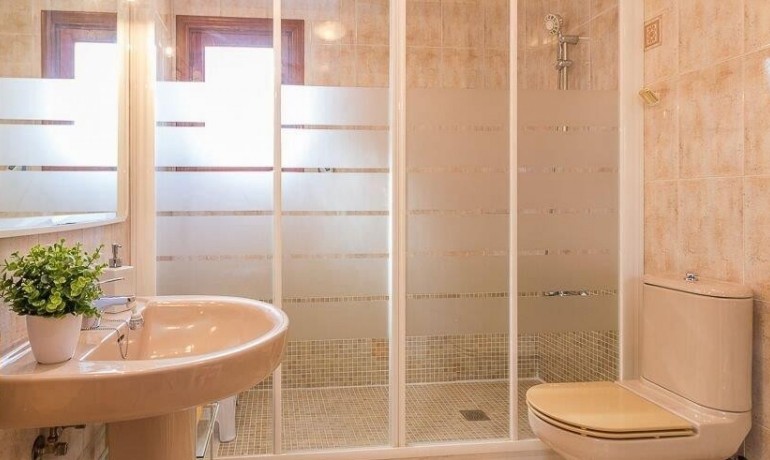 Herverkoop - Huis -
Orihuela Costa* - Playa Flamenca*