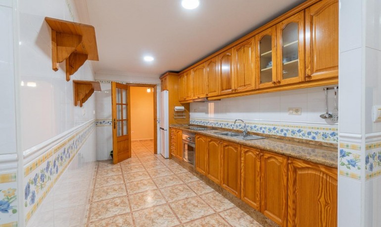 Herverkoop - Appartement / Flat -
Torrevieja* - Centro