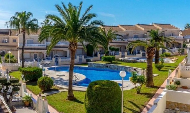 Sale - Apartment / Flat -
Cuidad Quesada* - Doña pepa