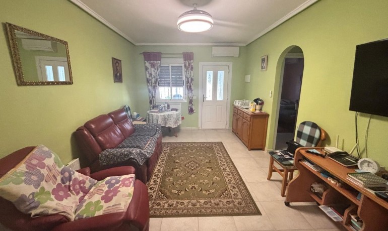 Sale - Apartment / Flat -
Cuidad Quesada* - Doña pepa