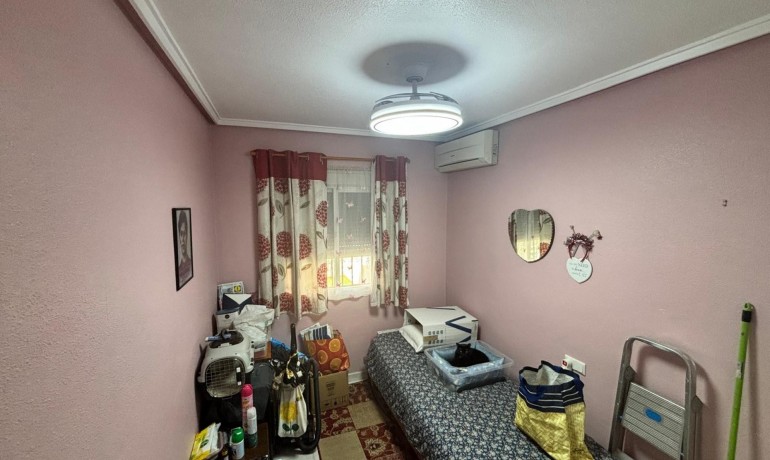 Sale - Apartment / Flat -
Cuidad Quesada* - Doña pepa