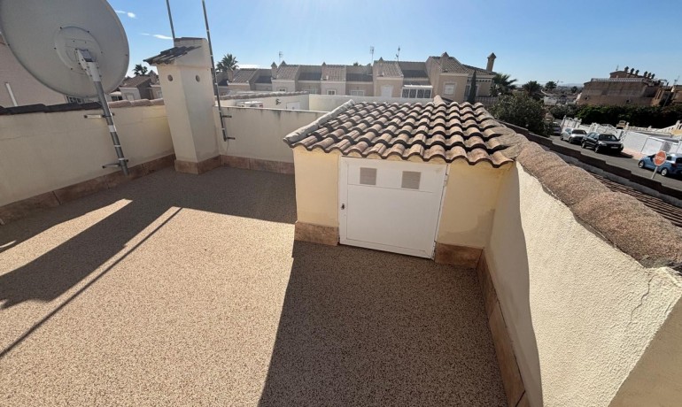 Sale - Apartment / Flat -
Cuidad Quesada* - Doña pepa