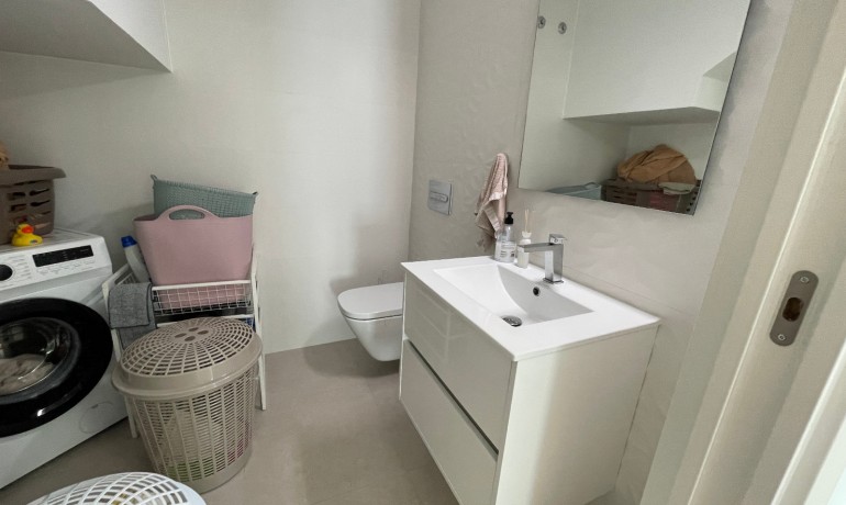 Herverkoop - Villa -
Formentera del Segura - Pueblo