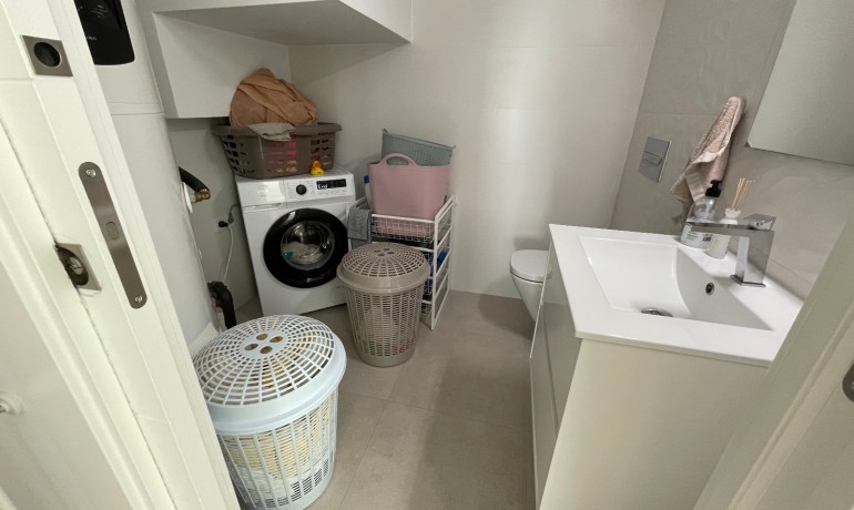 Herverkoop - Villa -
Formentera del Segura - Pueblo