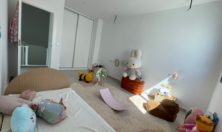 Herverkoop - Villa -
Formentera del Segura - Pueblo