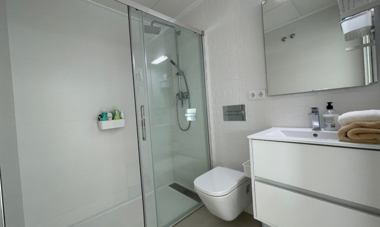 Herverkoop - Villa -
Formentera del Segura - Pueblo