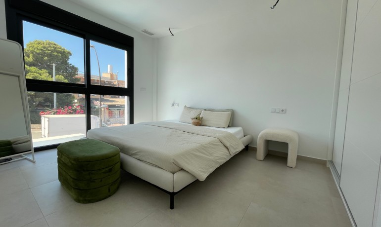 Herverkoop - Villa -
Formentera del Segura - Pueblo