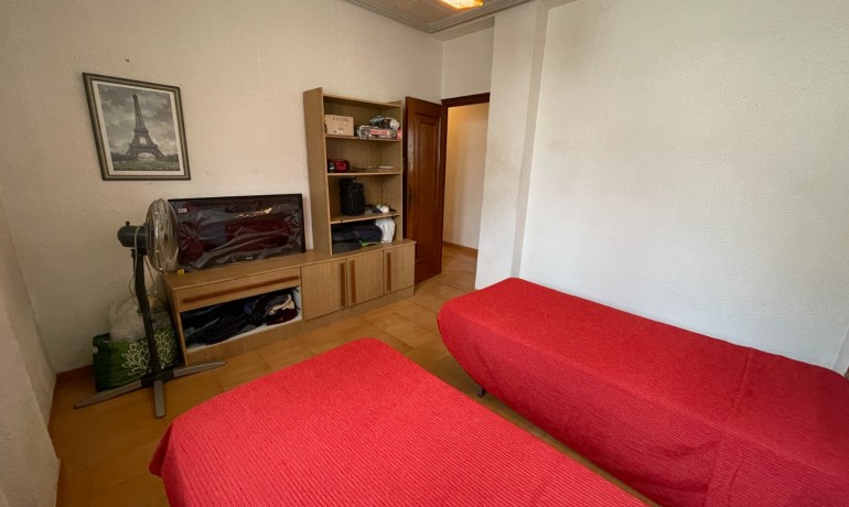 Venta - Villa -
Elche