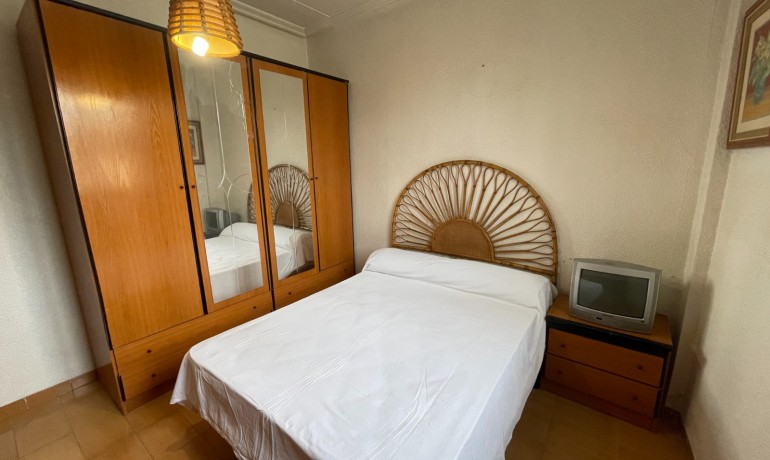 Venta - Villa -
Elche