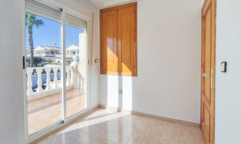 Herverkoop - Appartement / Flat -
Orihuela Costa* - Los Altos