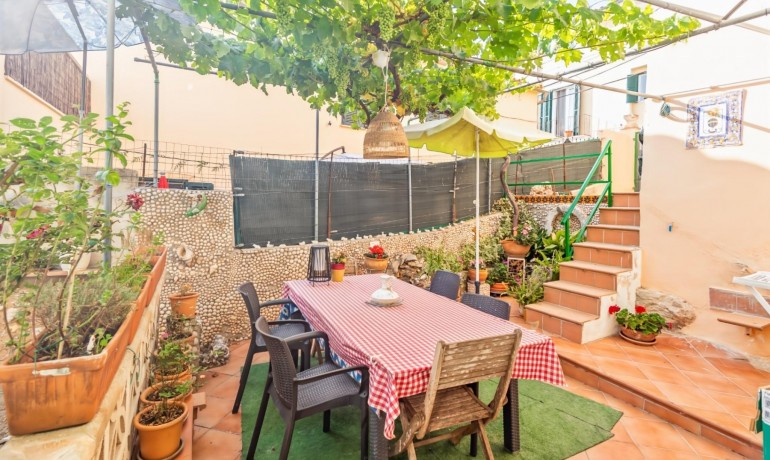 Revente - Maison -
ANDRATX