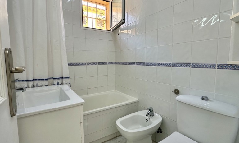 Herverkoop - Appartement / Flat -
Orihuela Costa* - Playa Flamenca*