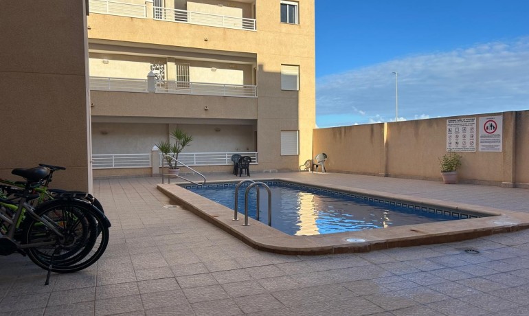 Herverkoop - Appartement / Flat -
Los Montesinos* - Los Montesinos