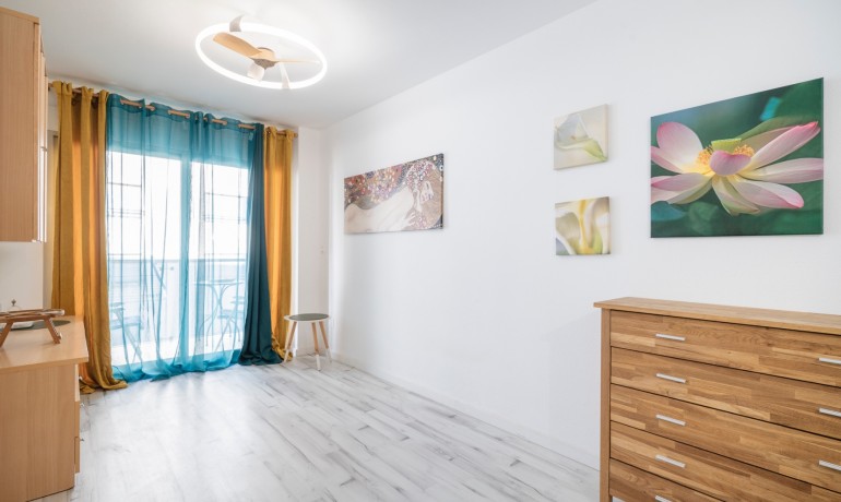 Revente - Appartement / Flat -
Torrevieja* - Torrevieja