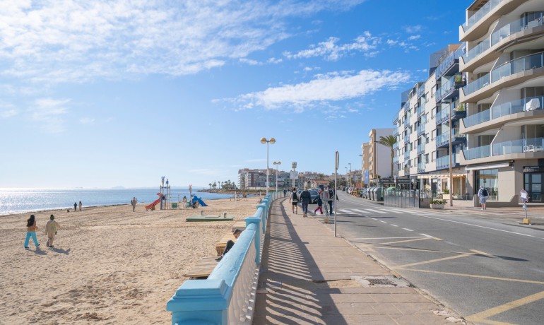 Revente - Appartement / Flat -
Torrevieja* - Torrevieja