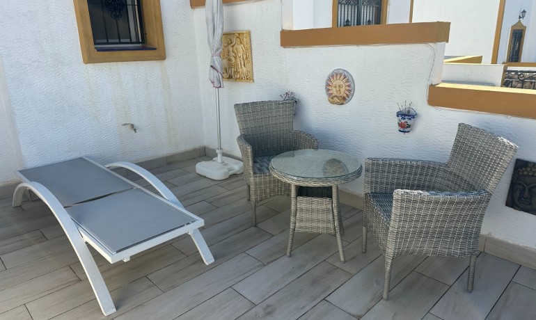 Herverkoop - Huis -
Orihuela* - Entre Naranjos Vistabella