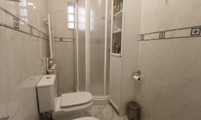 Herverkoop - Finca / Landgoed -
Albatera