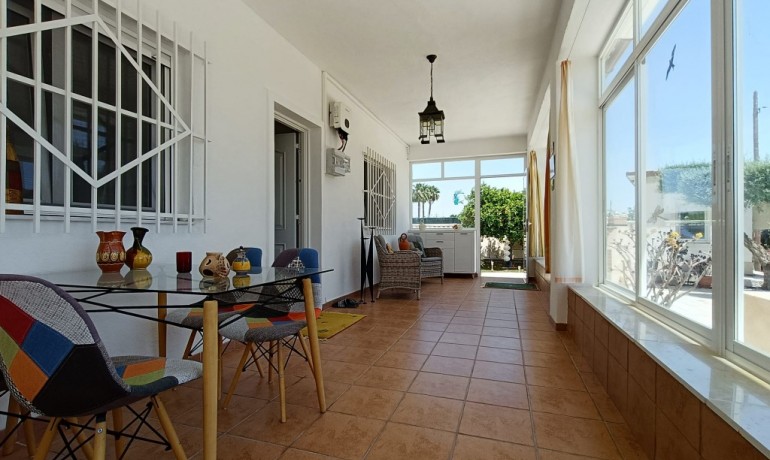 Herverkoop - Finca / Landgoed -
Albatera